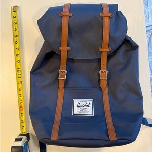 Herschel Retreat Backpack in Navy with Red Stripe Interiror